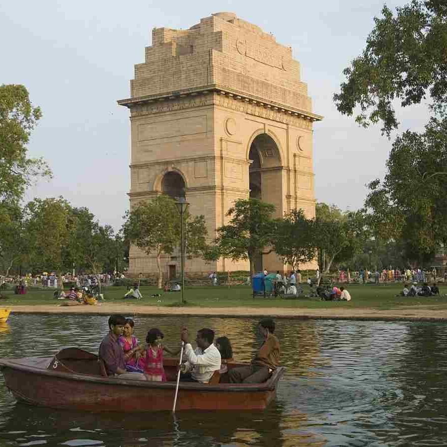 Boating at India Gate: